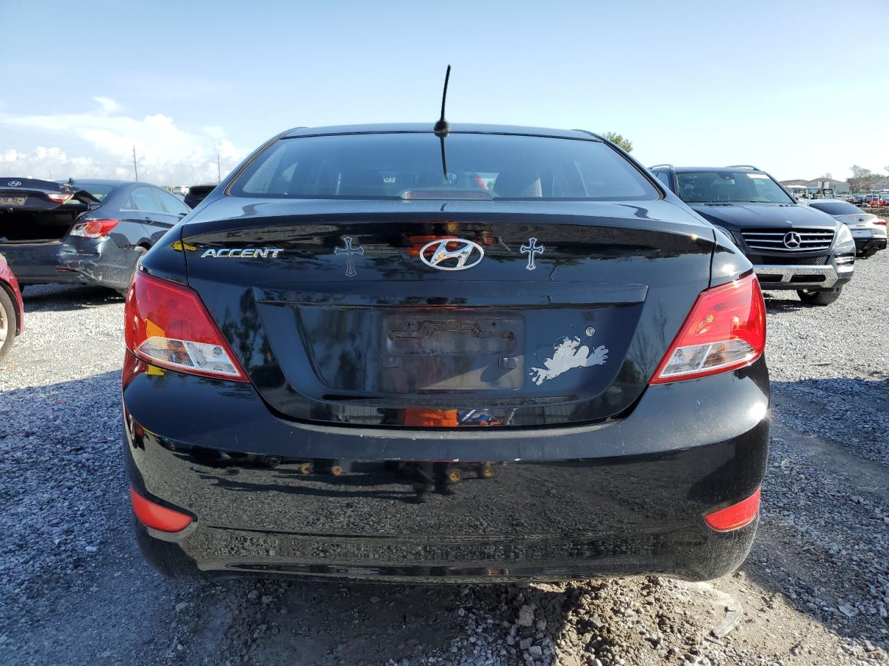 2015 Hyundai Accent Gls VIN: KMHCT4AE8FU921157 Lot: 63734445