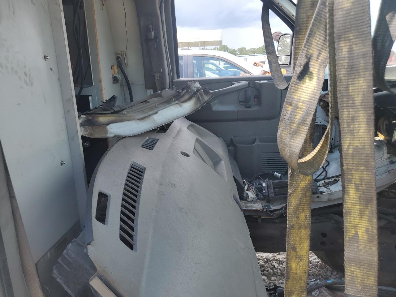 2010 Chevrolet Express G3500 VIN: 1GB2GUB67A1124182 Lot: 64288385