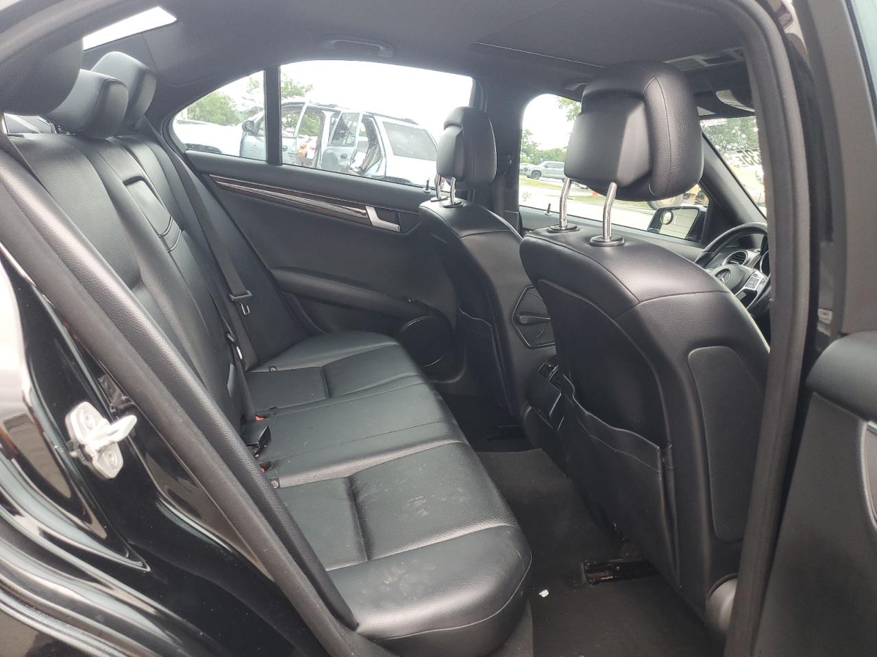 2012 Mercedes-Benz C 300 4Matic VIN: WDDGF8BB2CR214780 Lot: 64747535