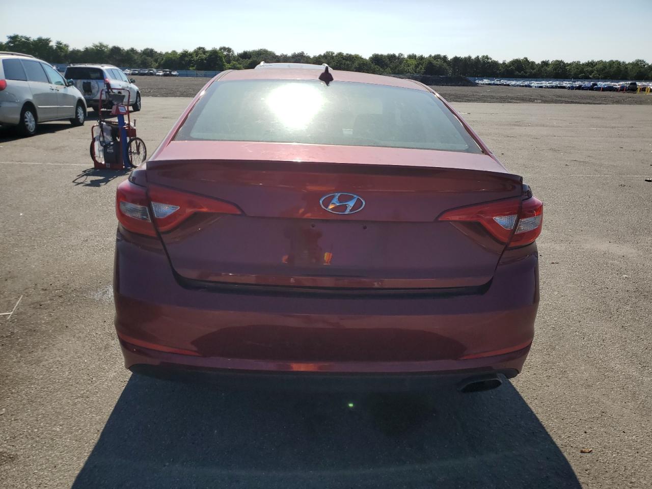 5npe24af4gh293604 5NPE24AF4GH293604 2016 Hyundai Sonata Se