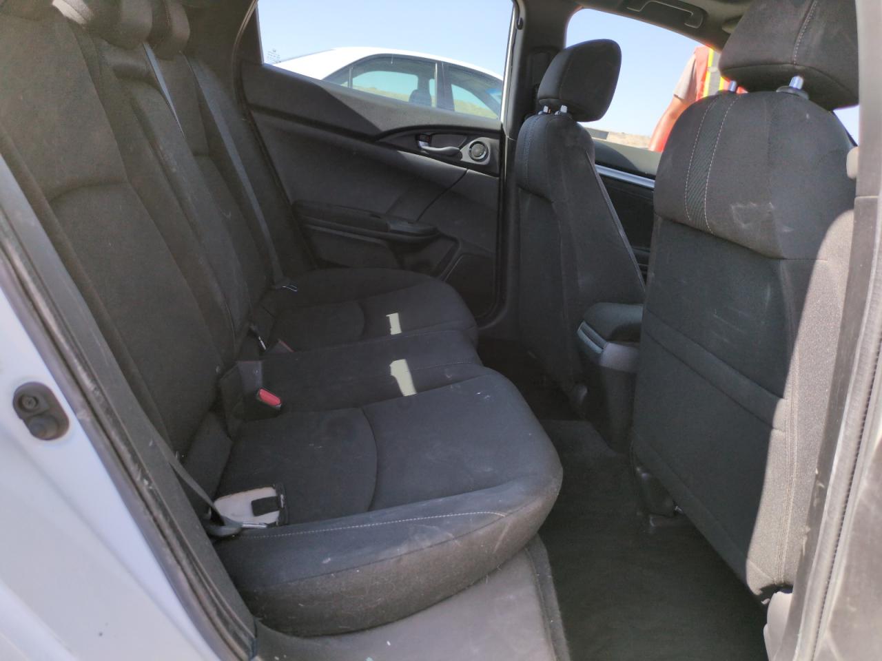 2018 Honda Civic Ex VIN: SHHFK7H53JU233353 Lot: 64255675