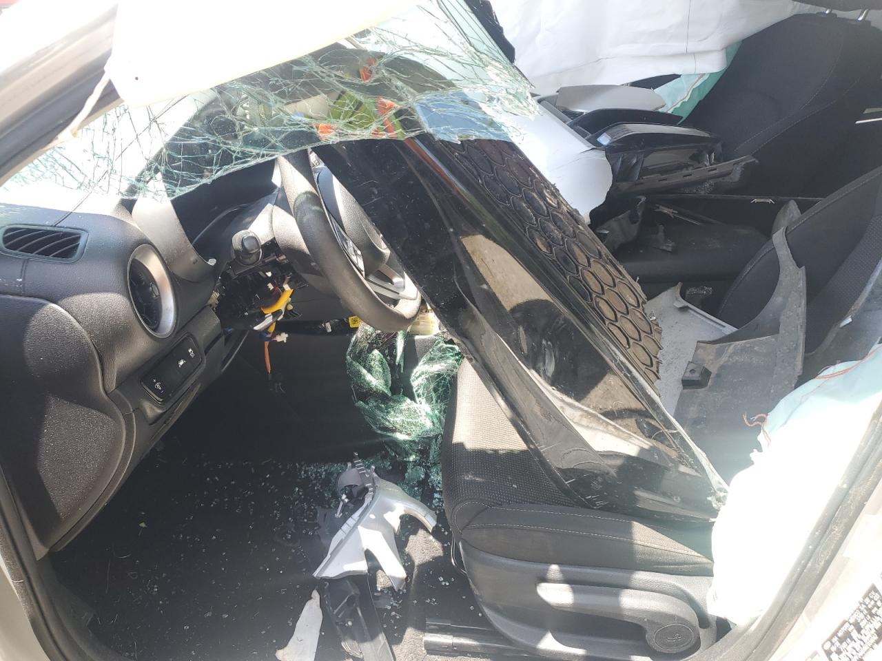 2019 Kia Forte Fe VIN: 3KPF24AD9KE034042 Lot: 66372365