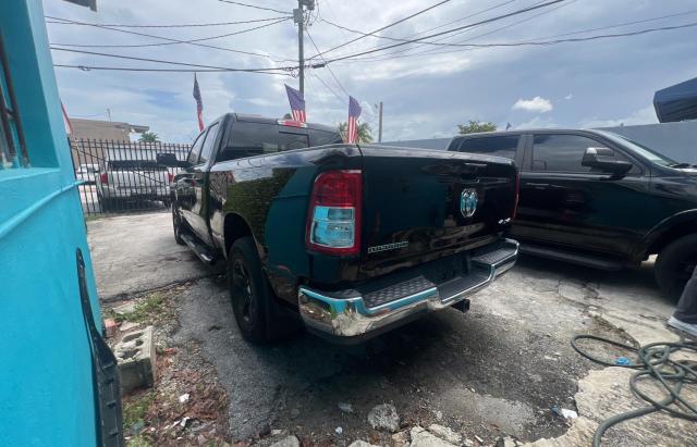  RAM 1500 2022 Czarny