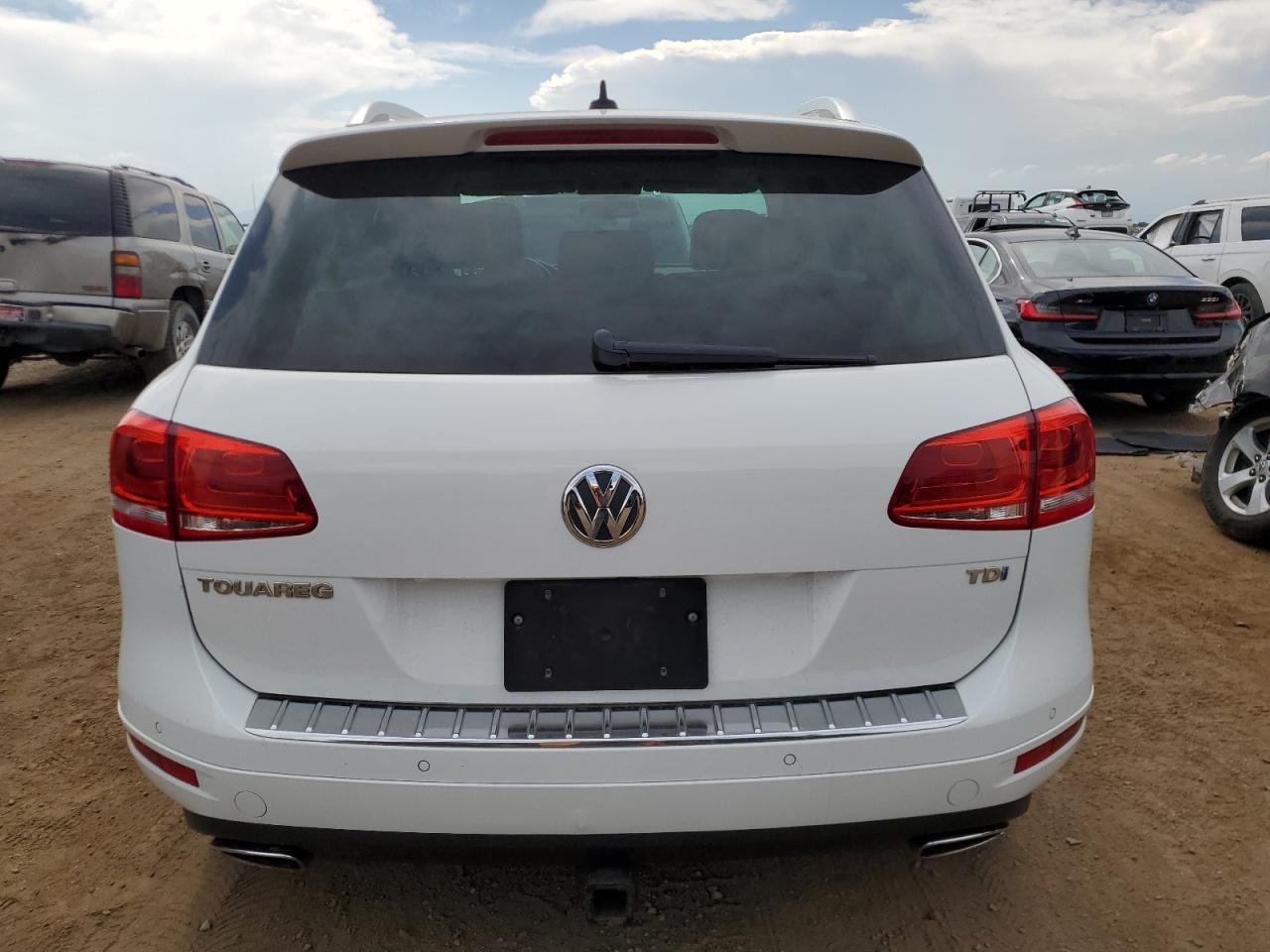 2013 Volkswagen Touareg V6 Tdi VIN: WVGEP9BP1DD012104 Lot: 64219645