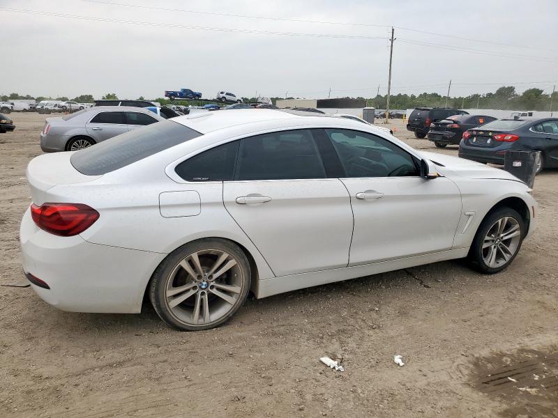  BMW 4 SERIES 2018 Белы