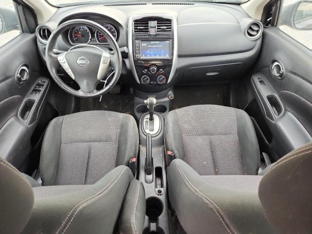  NISSAN VERSA 2018 Серый