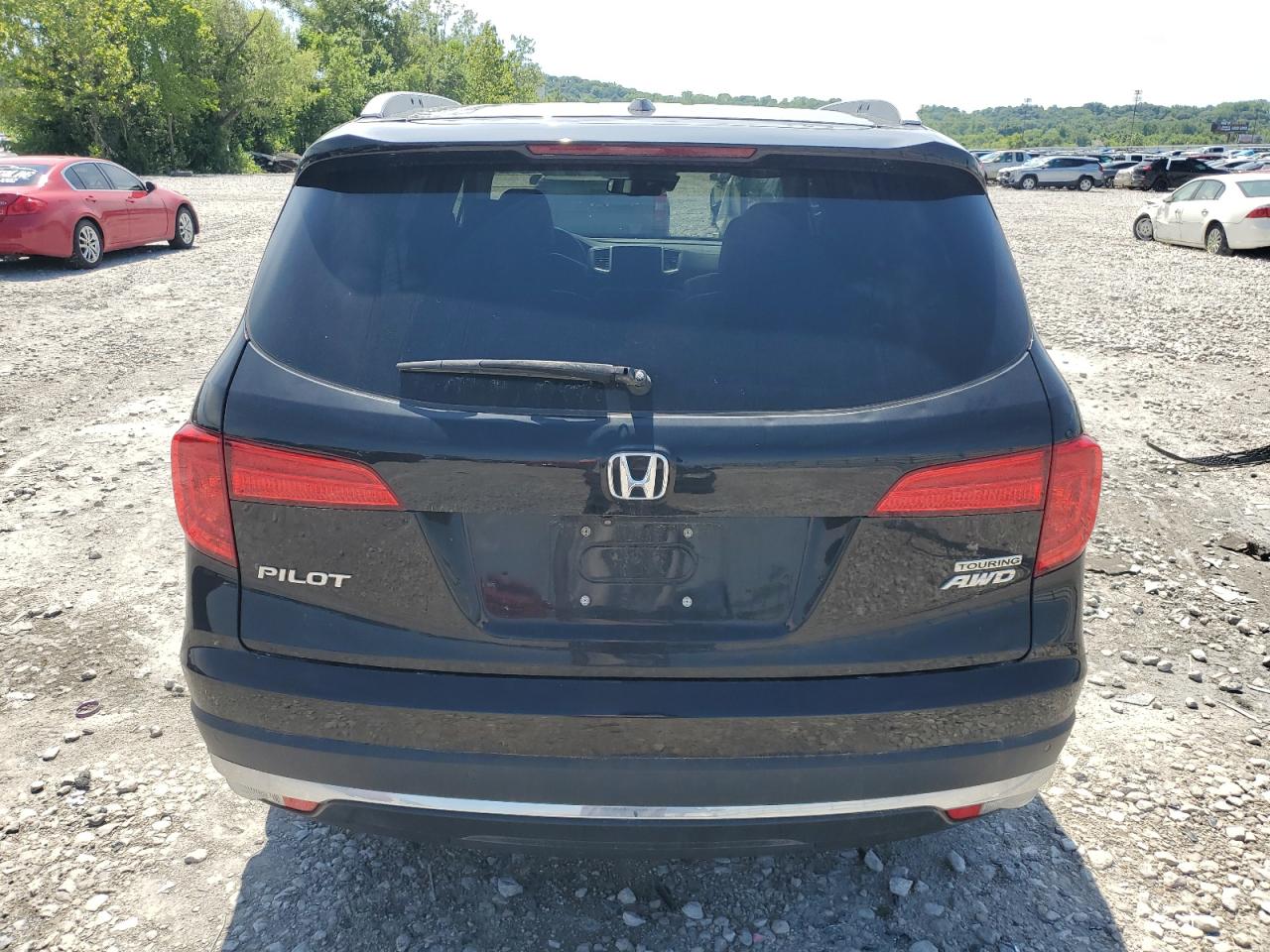 2017 Honda Pilot Touring VIN: 5FNYF6H92HB045588 Lot: 63999535