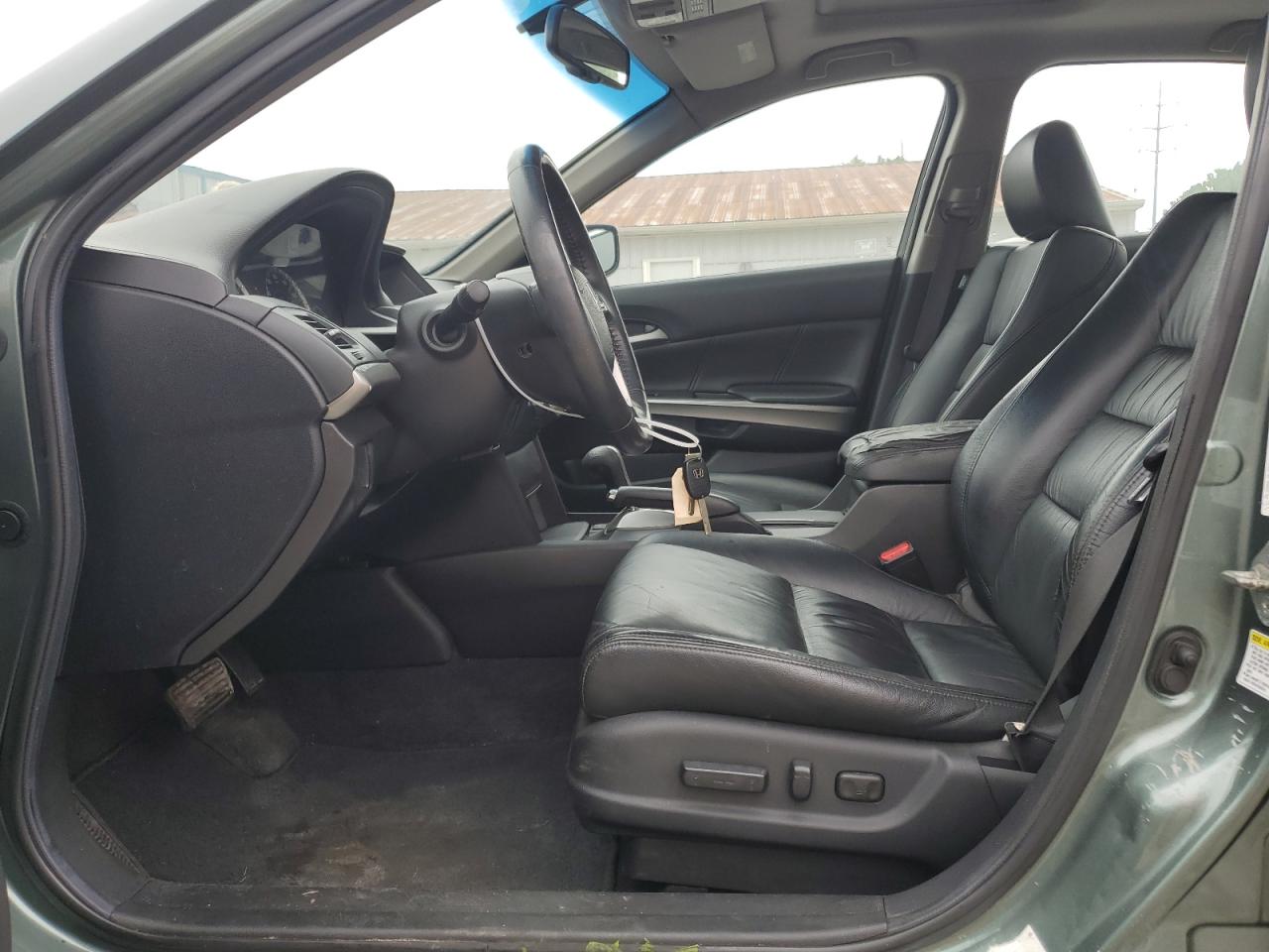 2008 Honda Accord Exl VIN: 1HGCP26828A037351 Lot: 65621225