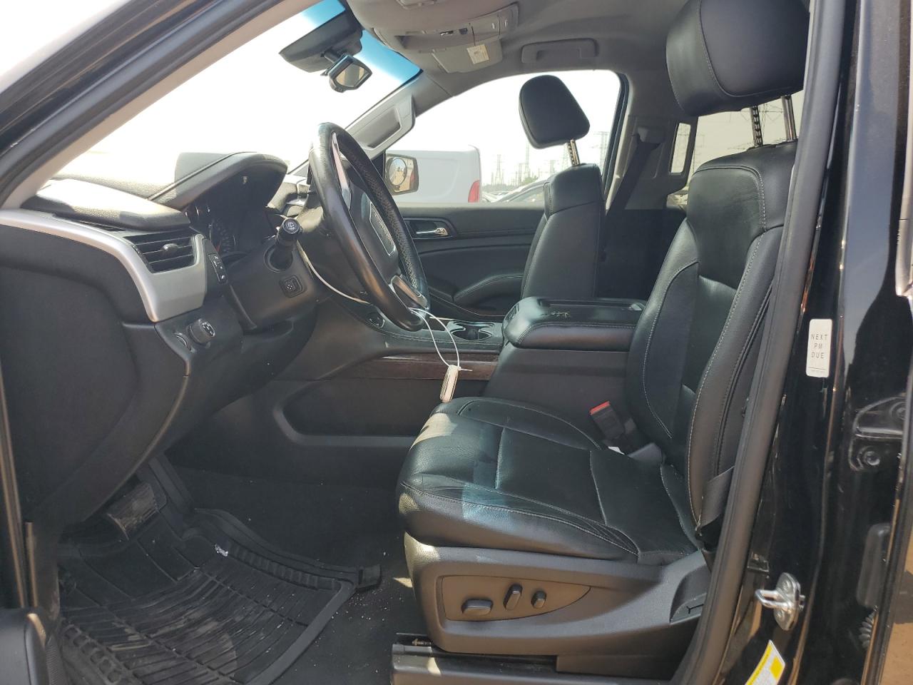 2019 GMC Yukon Xl C1500 Slt VIN: 1GKS1GKC1KR402036 Lot: 65318805