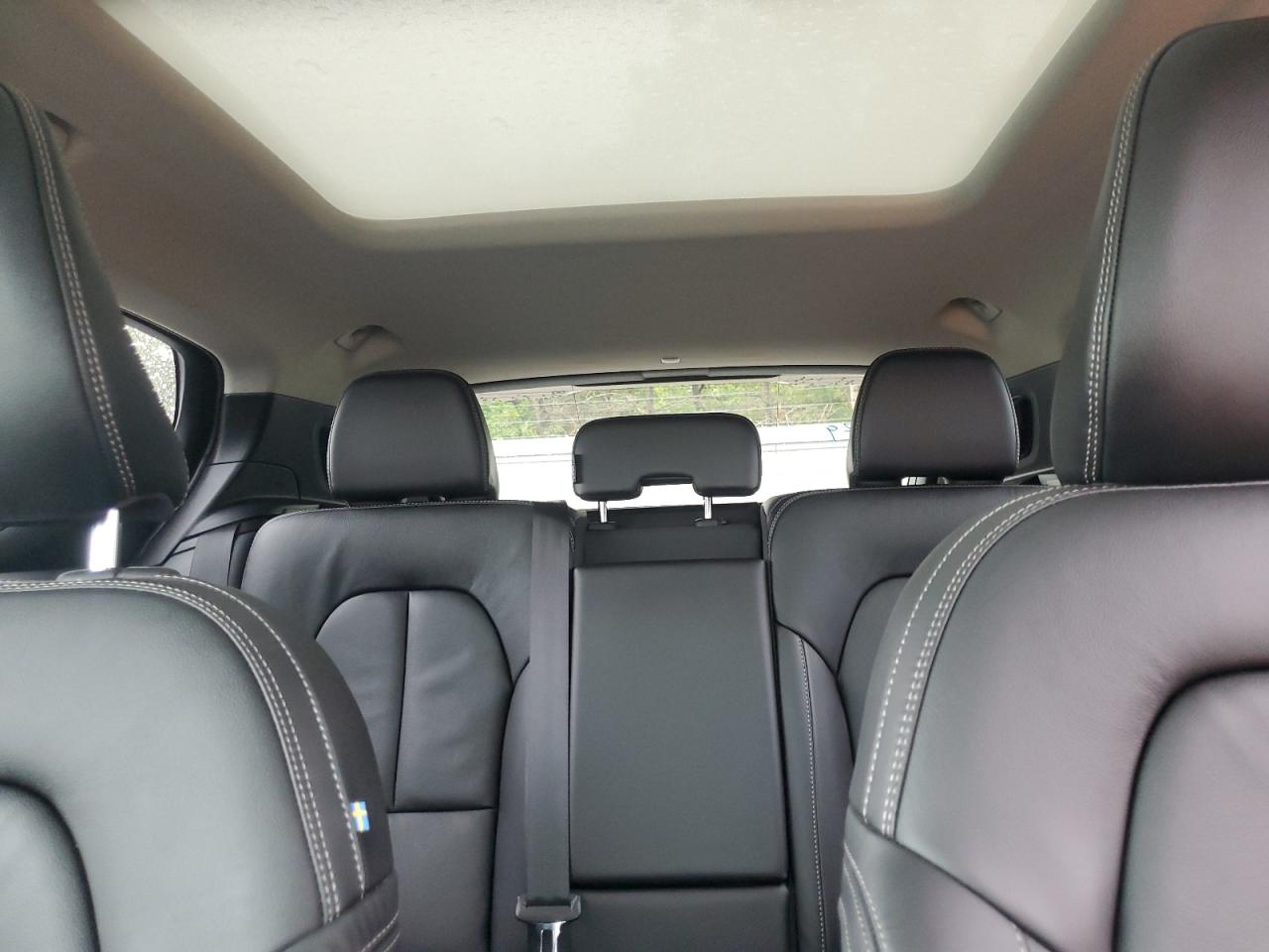 2022 Volvo Xc40 T5 Inscription VIN: YV4162UL8N2666891 Lot: 62708685