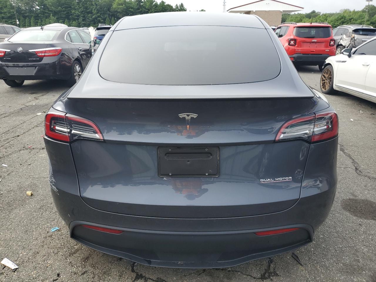 2023 Tesla Model Y VIN: 7SAYGDEF7PF860057 Lot: 63240105