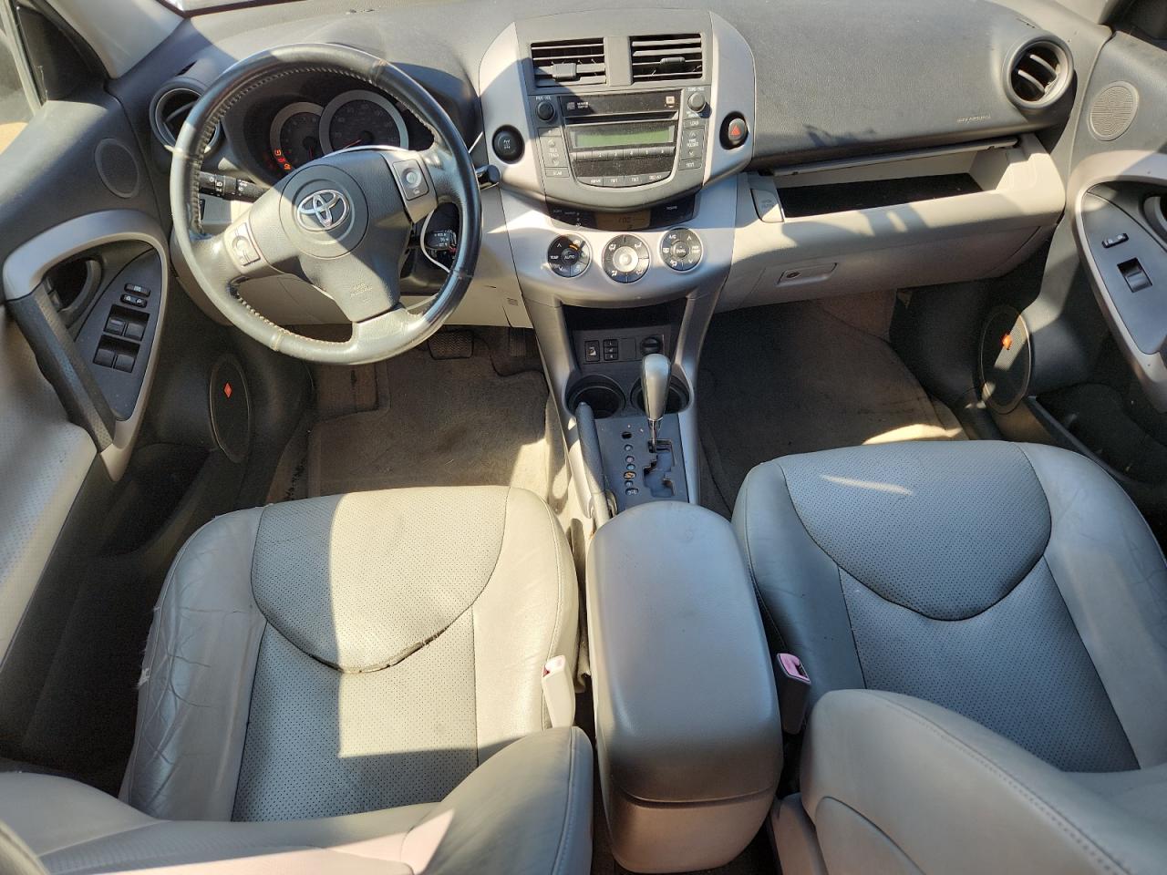 2008 Toyota Rav4 Limited VIN: JTMBK31V086039498 Lot: 65375845