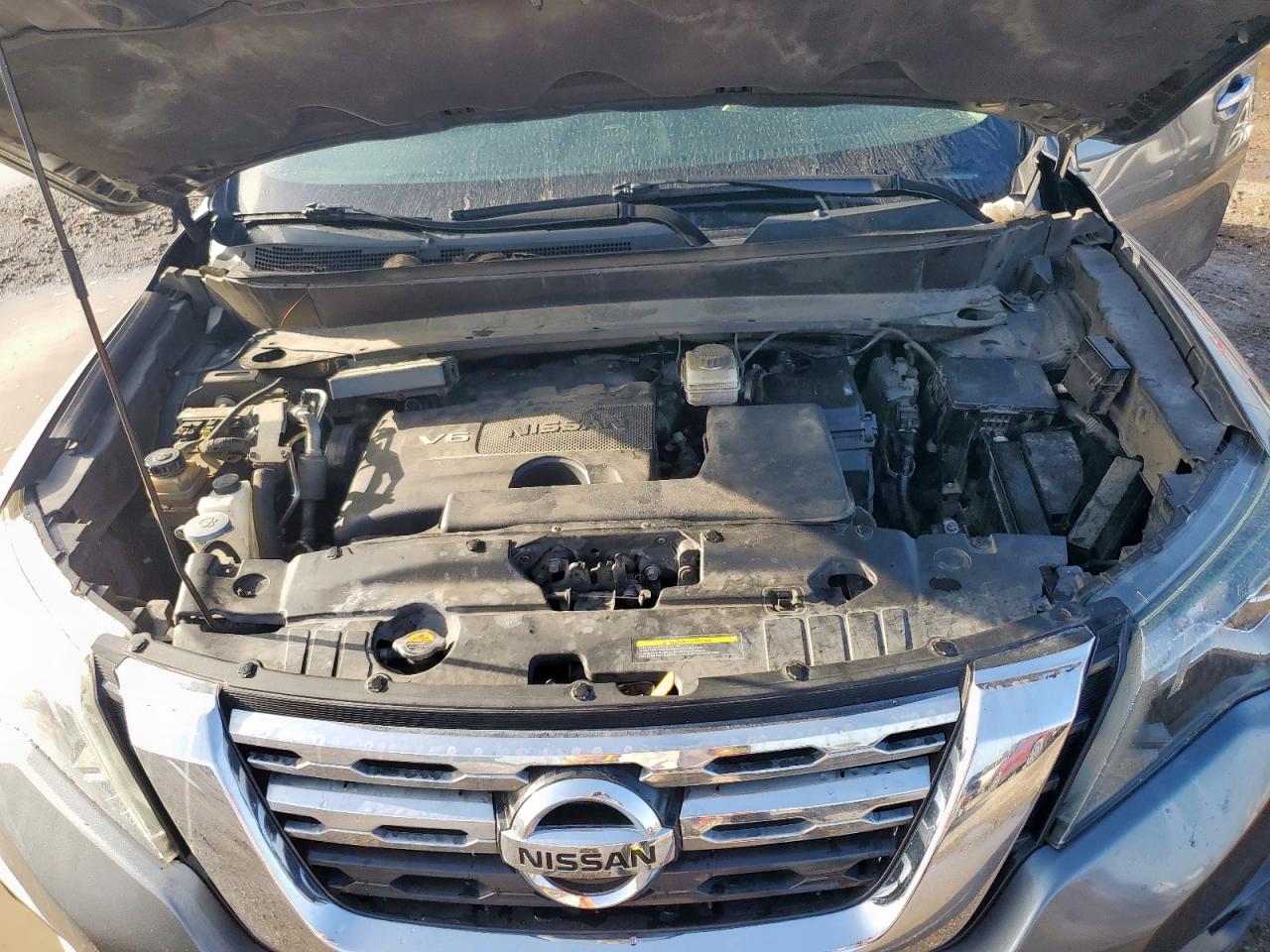 2018 Nissan Pathfinder S VIN: 5N1DR2MM7JC649323 Lot: 66853415