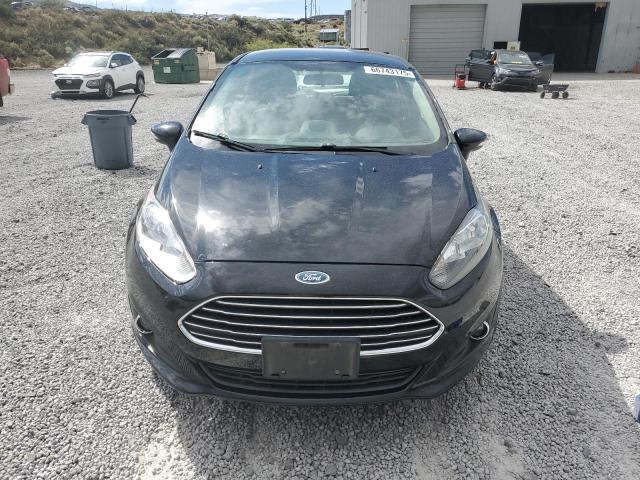  FORD FIESTA 2016 Черный