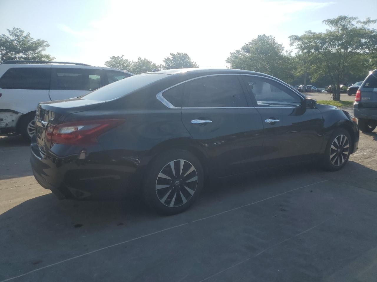 1n4al3ap3jc120275 1N4AL3AP3JC120275 2018 Nissan Altima 2.5