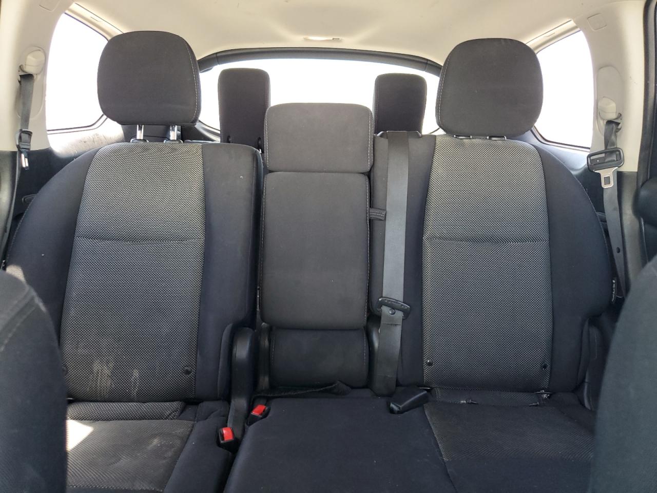 2019 Nissan Pathfinder S VIN: 5N1DR2MN0KC608655 Lot: 64632135