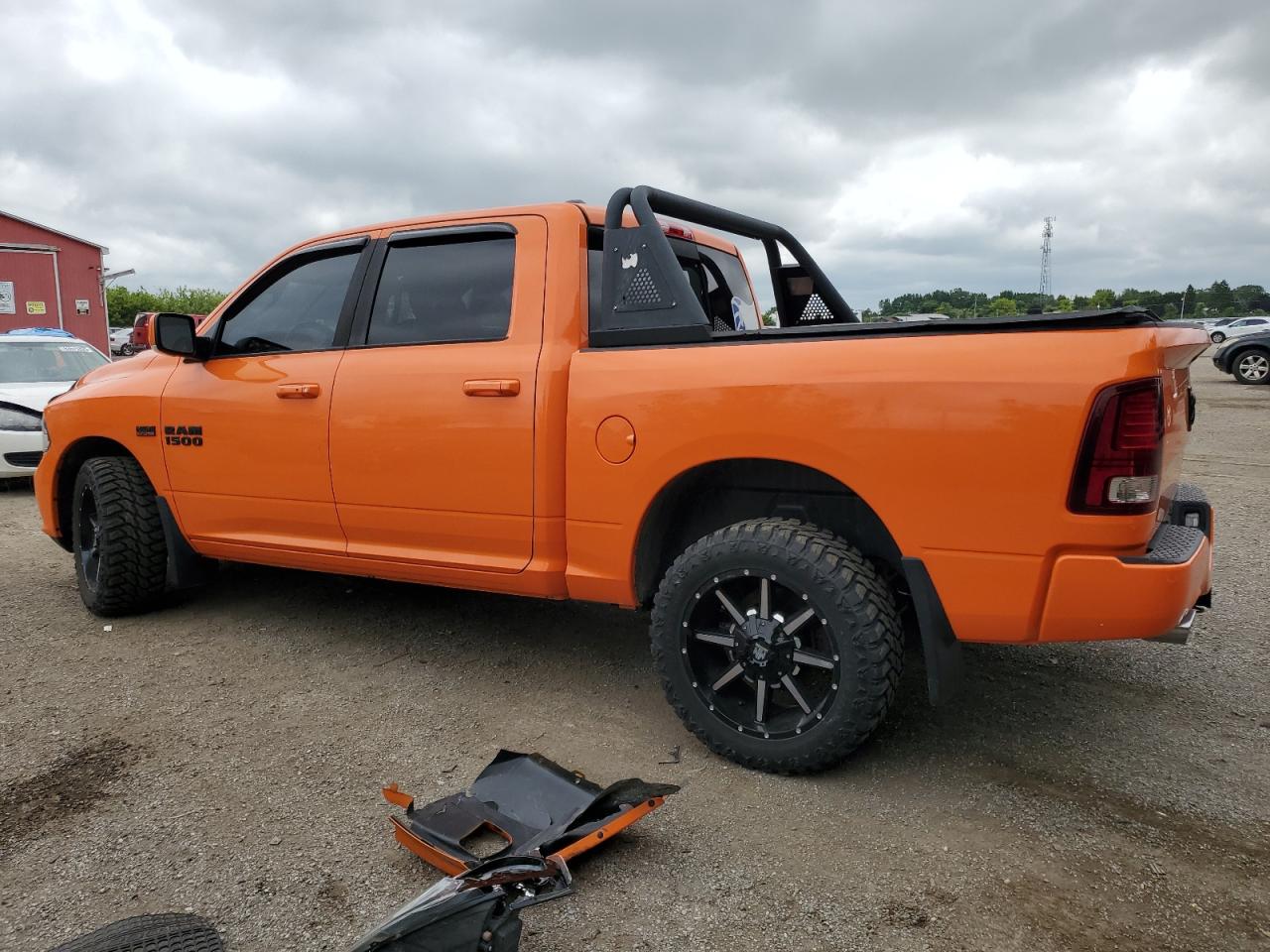 2015 Ram 1500 Sport orange null gas 1C6RR7MT2FS701458 photo #3