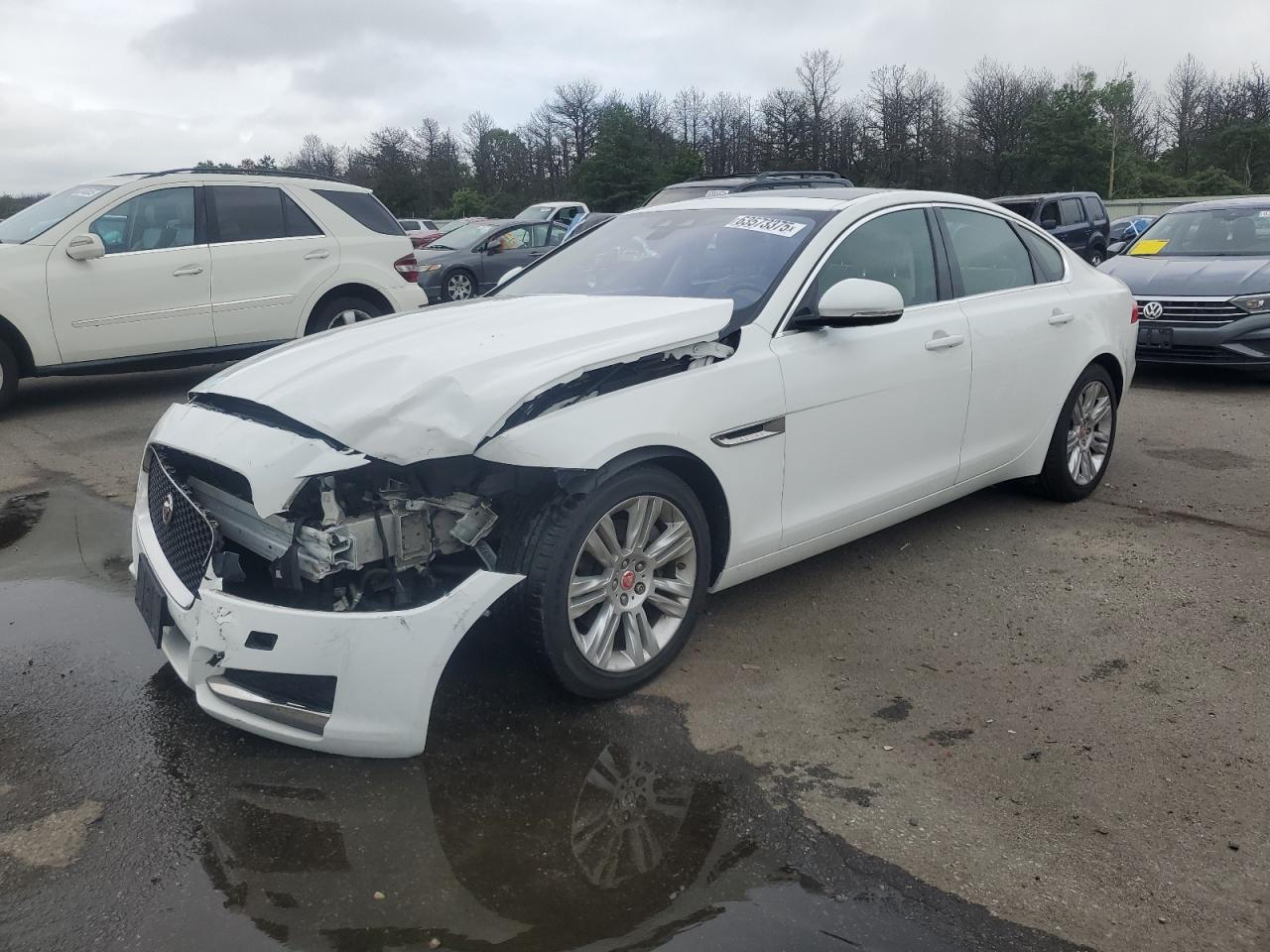 2018 Jaguar Xf Premium VIN: SAJBJ4FX8JCY55502 Lot: 63573375