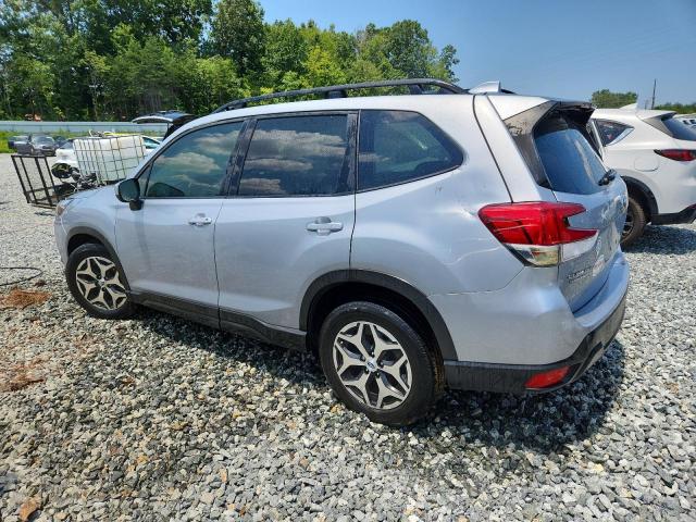  SUBARU FORESTER 2022 Silver