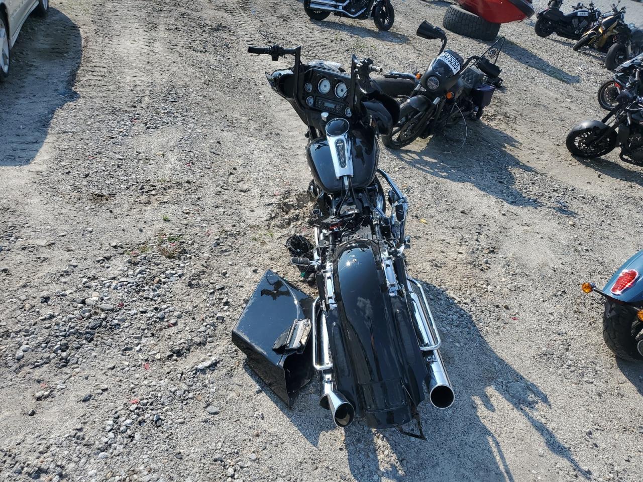2011 Harley-Davidson Flhx VIN: 1HD1KB417BB673189 Lot: 64932965