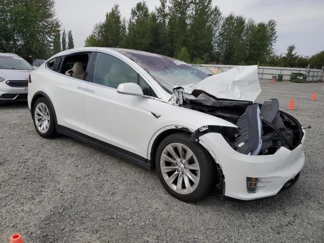  TESLA MODEL X 2021 Biały