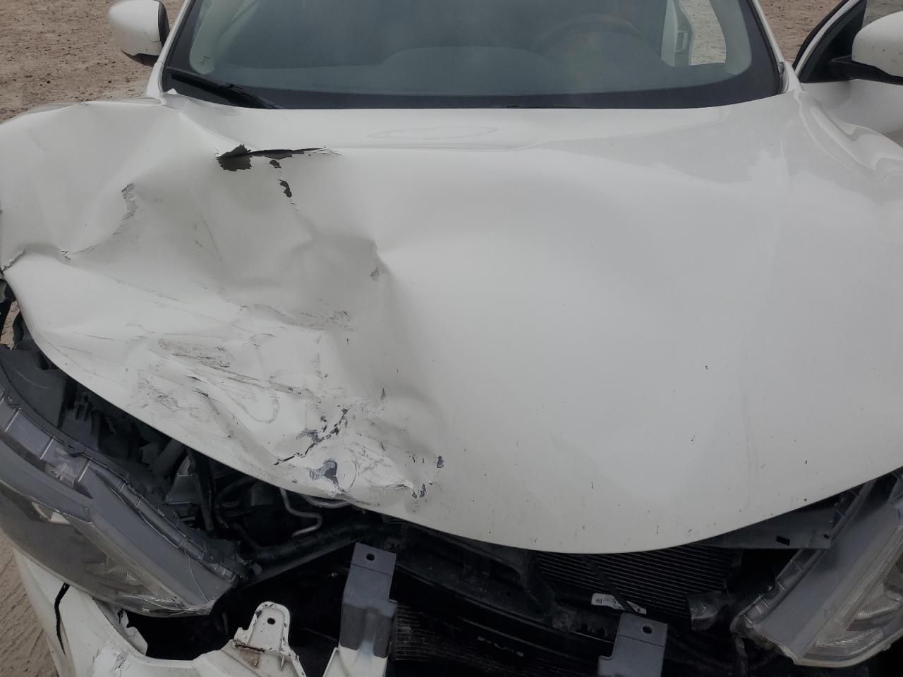 JN1BJ1CR5KW313196 NISSAN ROGUE 2019