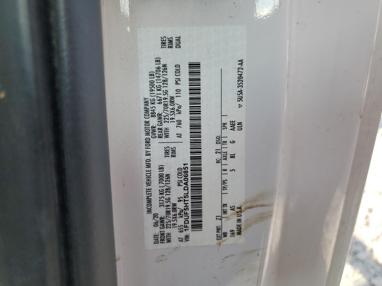 2020 Ford F550 Super Duty VIN: 1FDUF5HT5LDA06851 Lot: 64316465