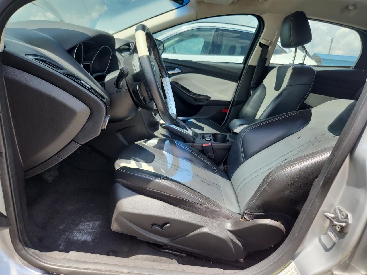 2012 Ford Focus Sel VIN: 1FAHP3H24CL390339 Lot: 63606995