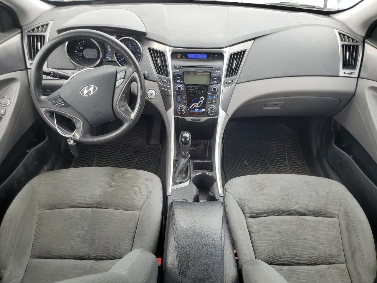2013 Hyundai Sonata Hybrid VIN: KMHEC4A48DA076468 Lot: 65080995