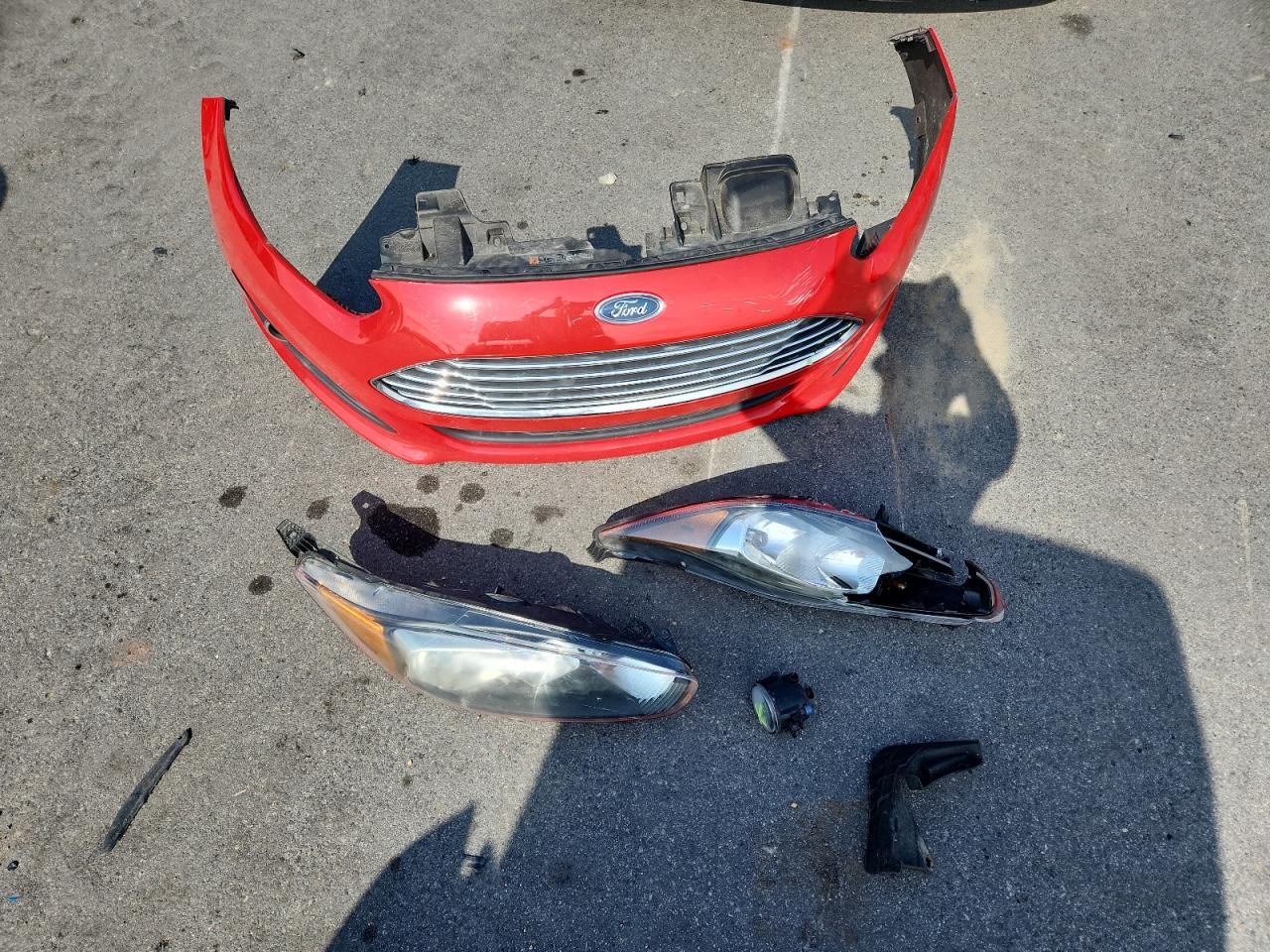 2015 Ford Fiesta Se VIN: 3FADP4BJ4FM196692 Lot: 64141705