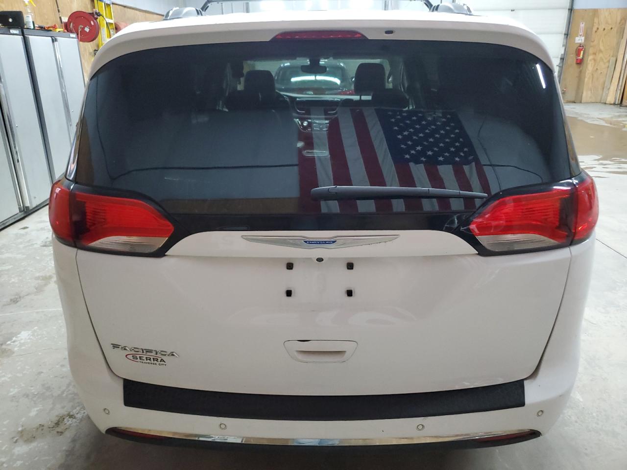 2018 Chrysler Pacifica Touring L Plus VIN: 2C4RC1EG2JR132825 Lot: 61715915