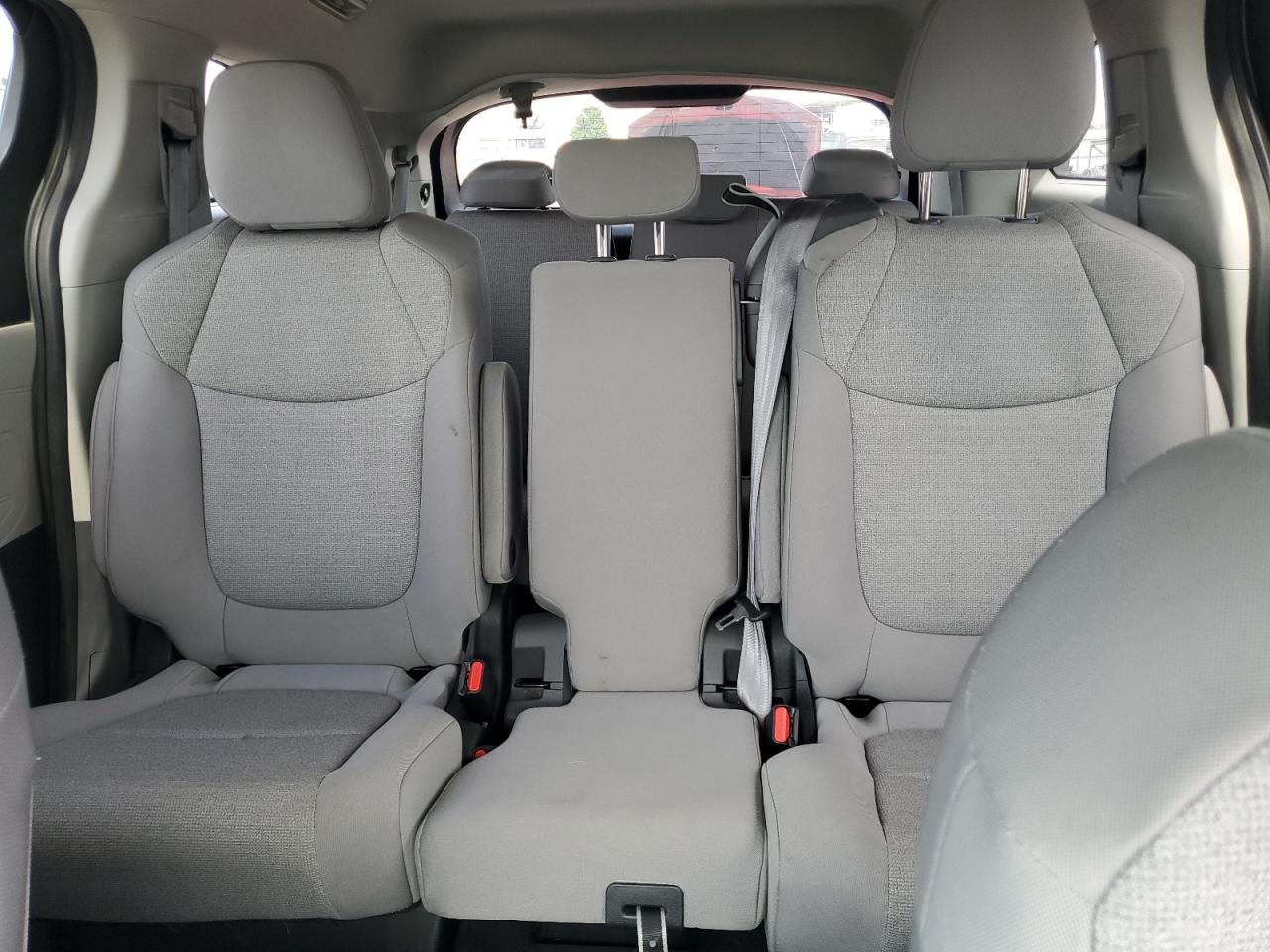 2023 Toyota Sienna Le VIN: 5TDKRKEC3PS176593 Lot: 62993055