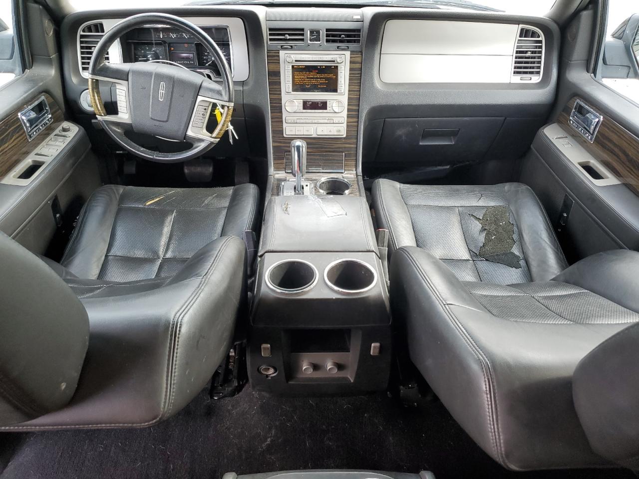 2010 Lincoln Navigator VIN: 5LMJJ2H56AEJ00646 Lot: 63120115