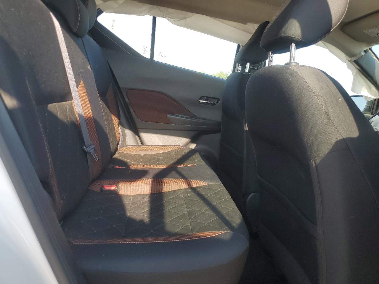 2019 Nissan Kicks S VIN: 3N1CP5CU1KL543953 Lot: 62689225