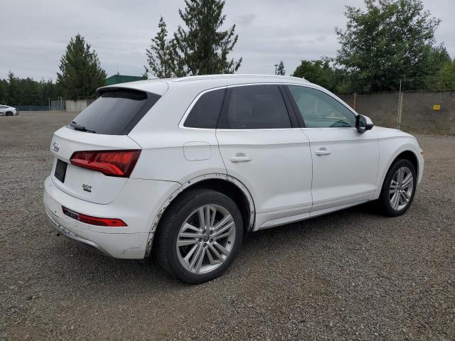  AUDI Q5 2018 Белы