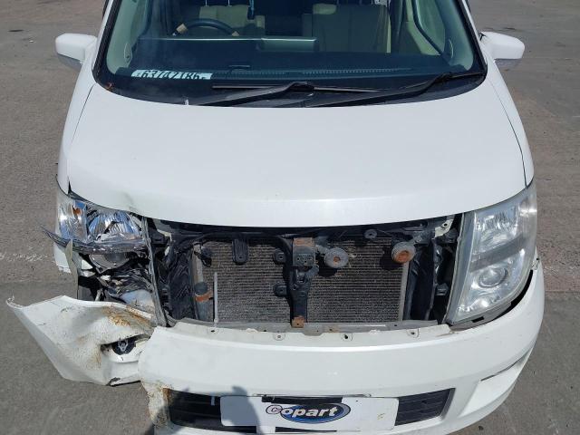 2005 NISSAN ELGRAND
