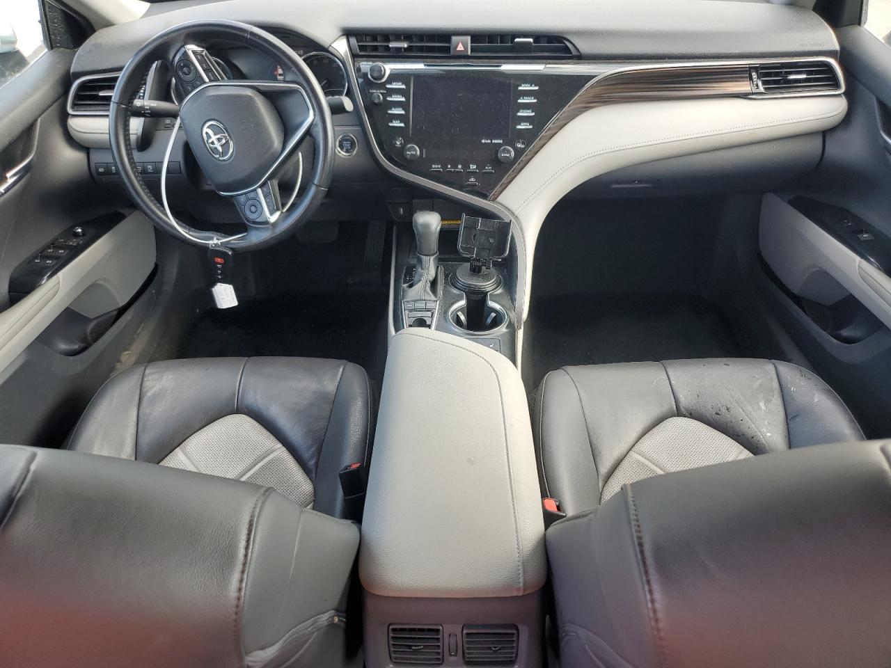 2019 Toyota Camry L VIN: 4T1B11HK7KU773170 Lot: 64594065