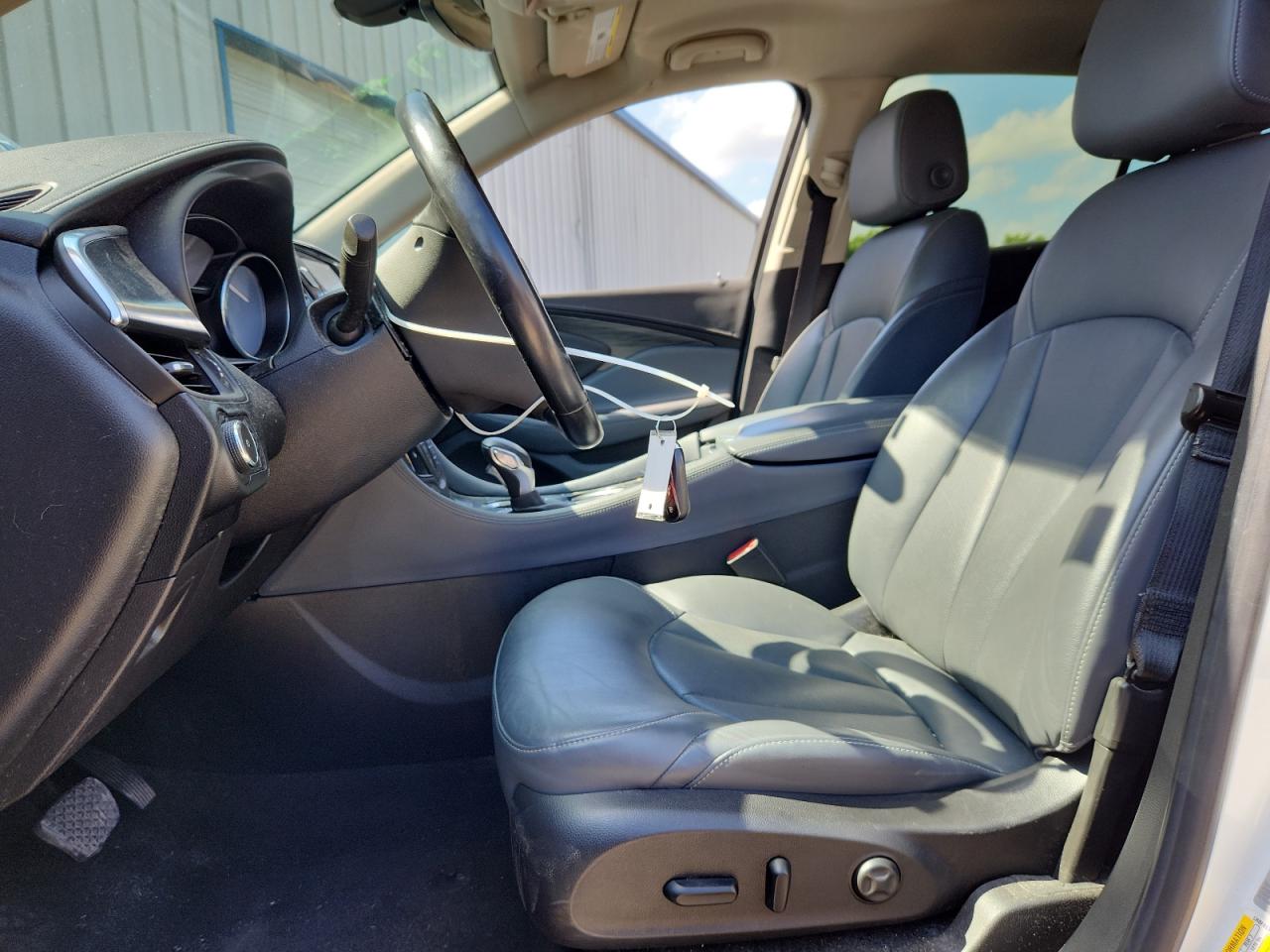 2019 Buick Envision Essence VIN: LRBFXCSA4KD002745 Lot: 64289275
