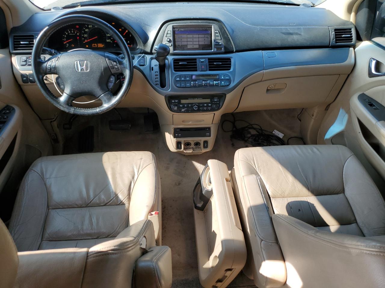 2006 Honda Odyssey Touring VIN: 5FNRL38886B047359 Lot: 63230905