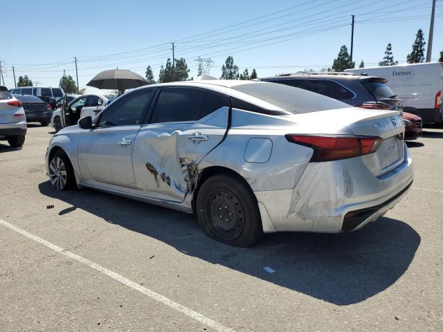  NISSAN ALTIMA 2019 Srebrny