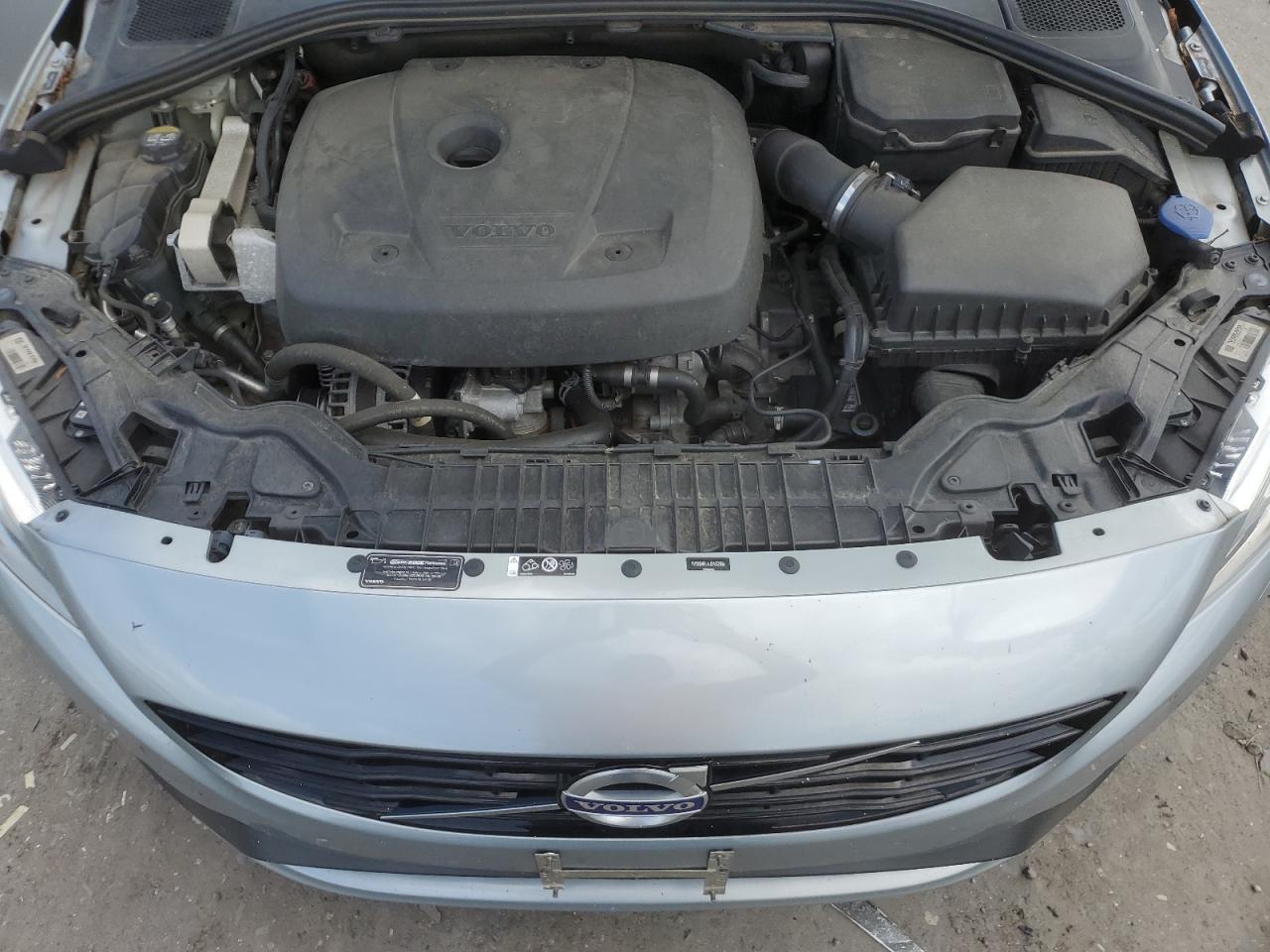 2018 Volvo S60 Dynamic VIN: YV126MFL4J2452064 Lot: 65018955