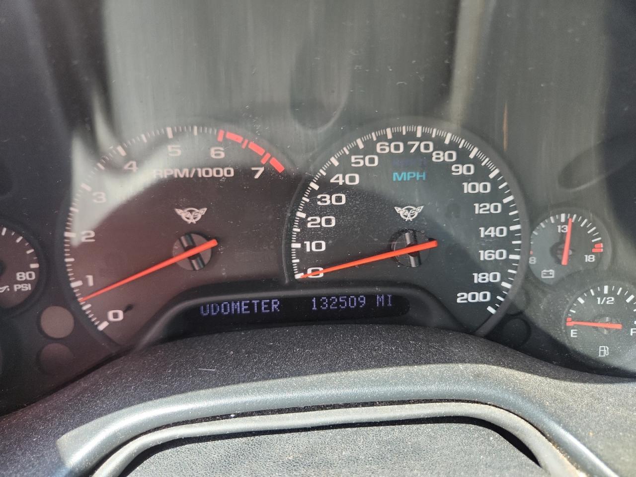 1g1yy32g115104890 1G1YY32G115104890 2001 Chevrolet Corvette