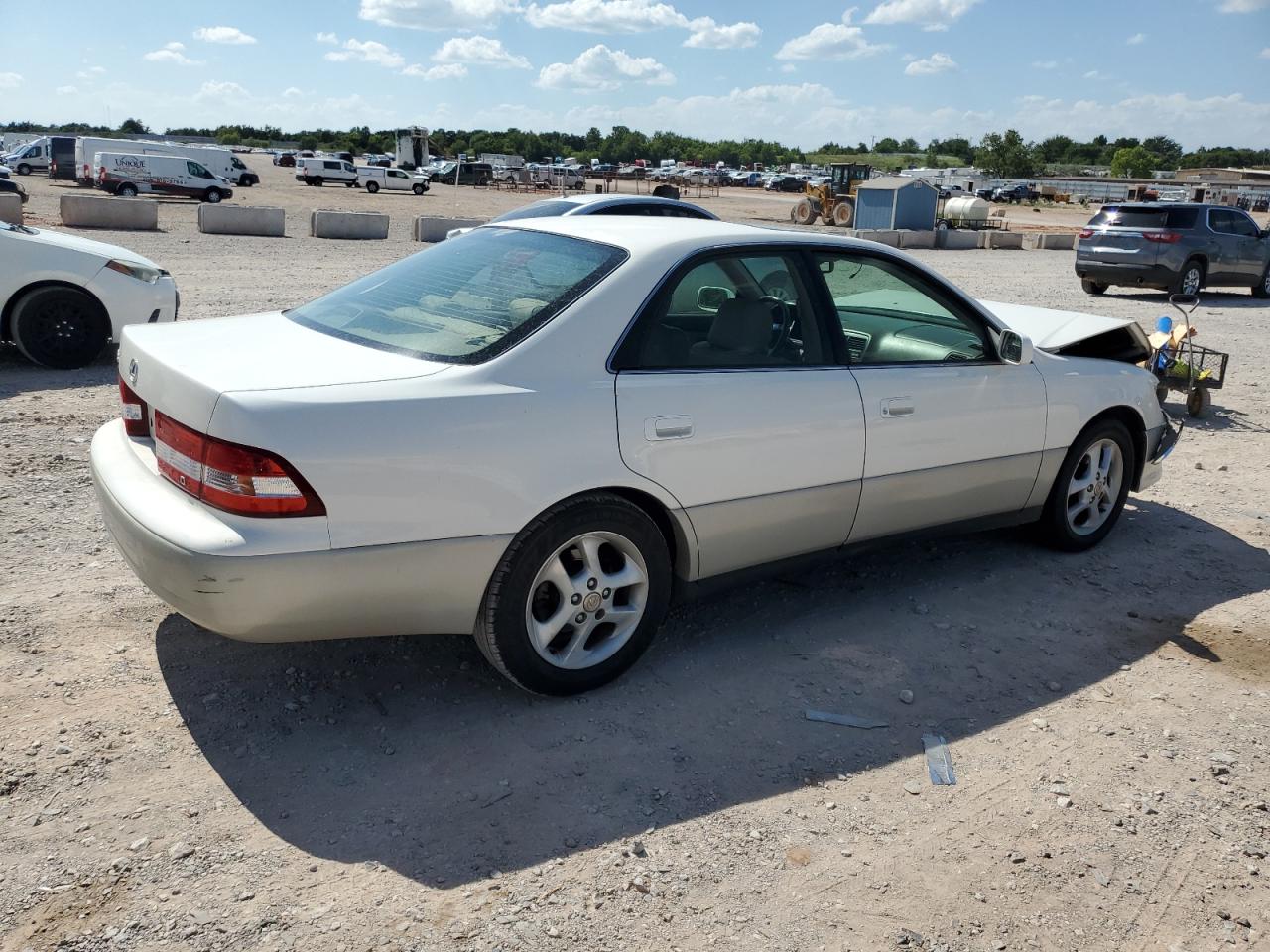 jt8bf28g3y5101762 JT8BF28G3Y5101762 2000 Lexus Es 300
