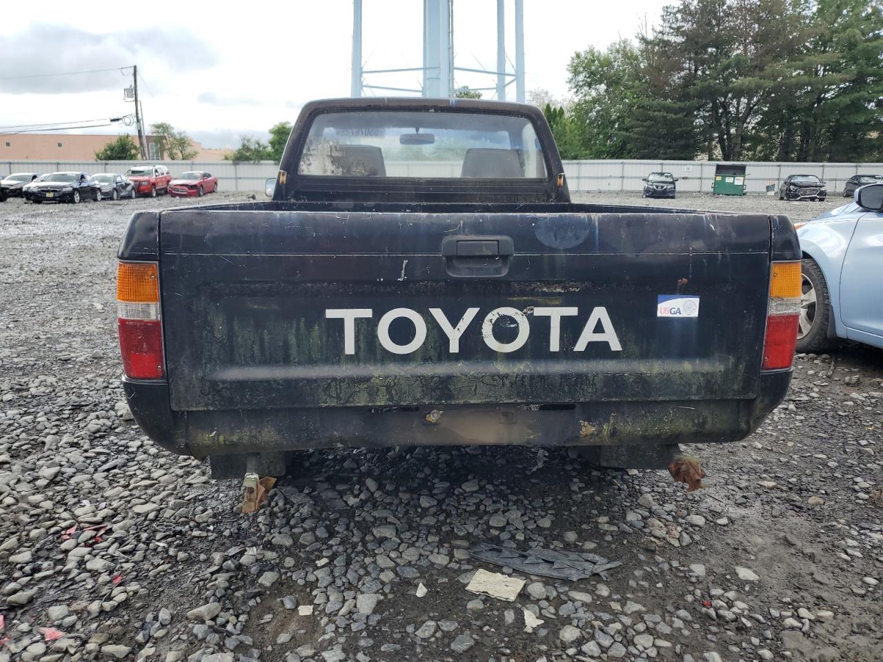 1990 Toyota Pickup 1/2 Ton Short Wheelbase VIN: JT4RN81R0L5087622 Lot: 65076725