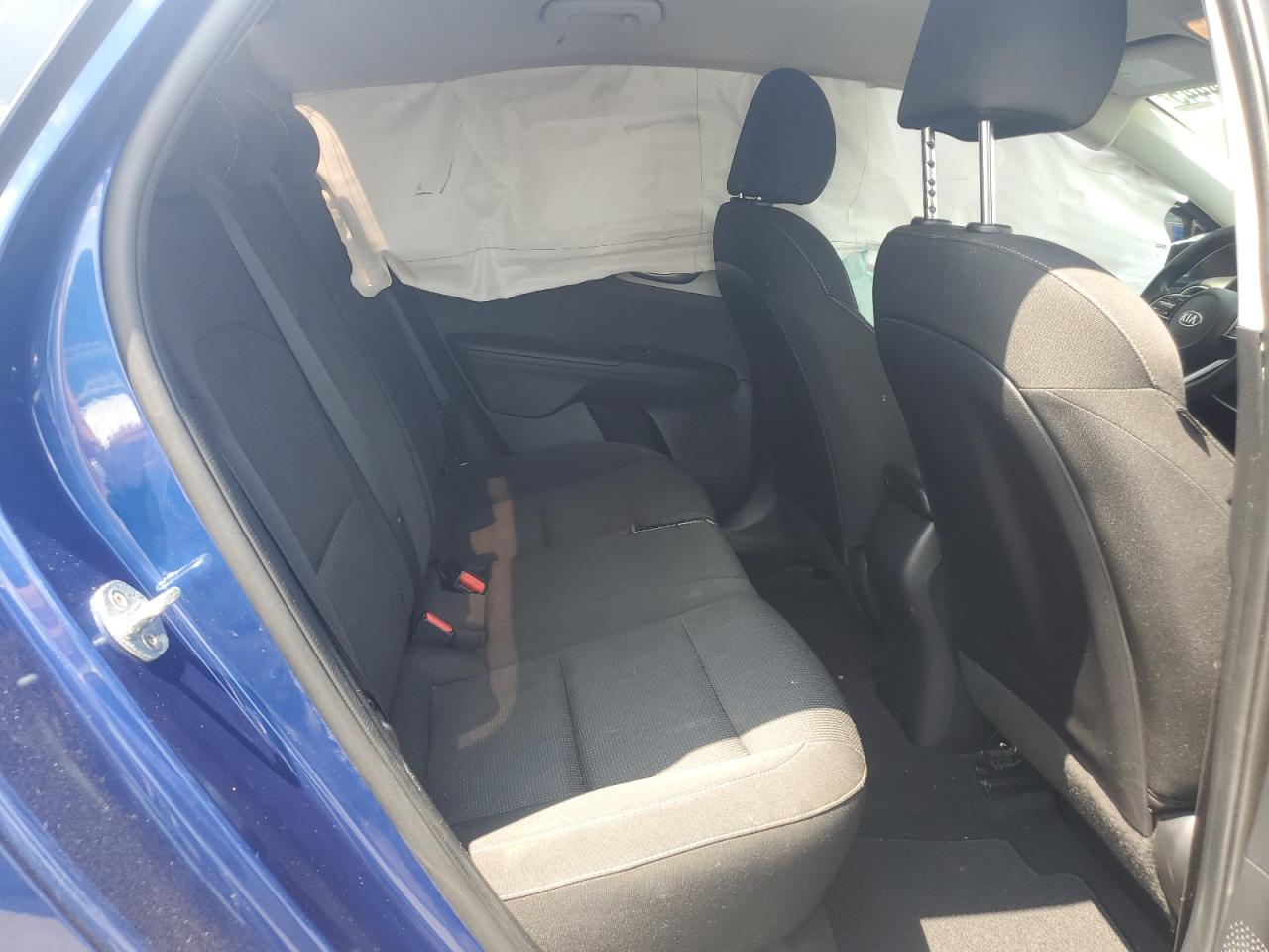 3KPF24AD6ME272210 2021 Kia Forte Fe