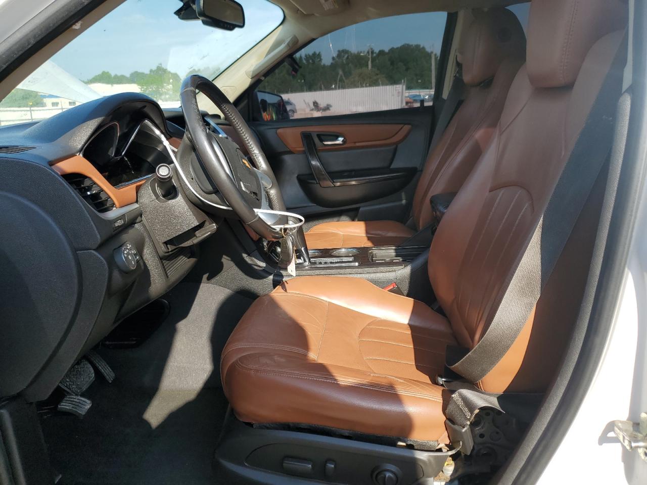 2017 Chevrolet Traverse Premier VIN: 1GNKRJKD6HJ104915 Lot: 63824435