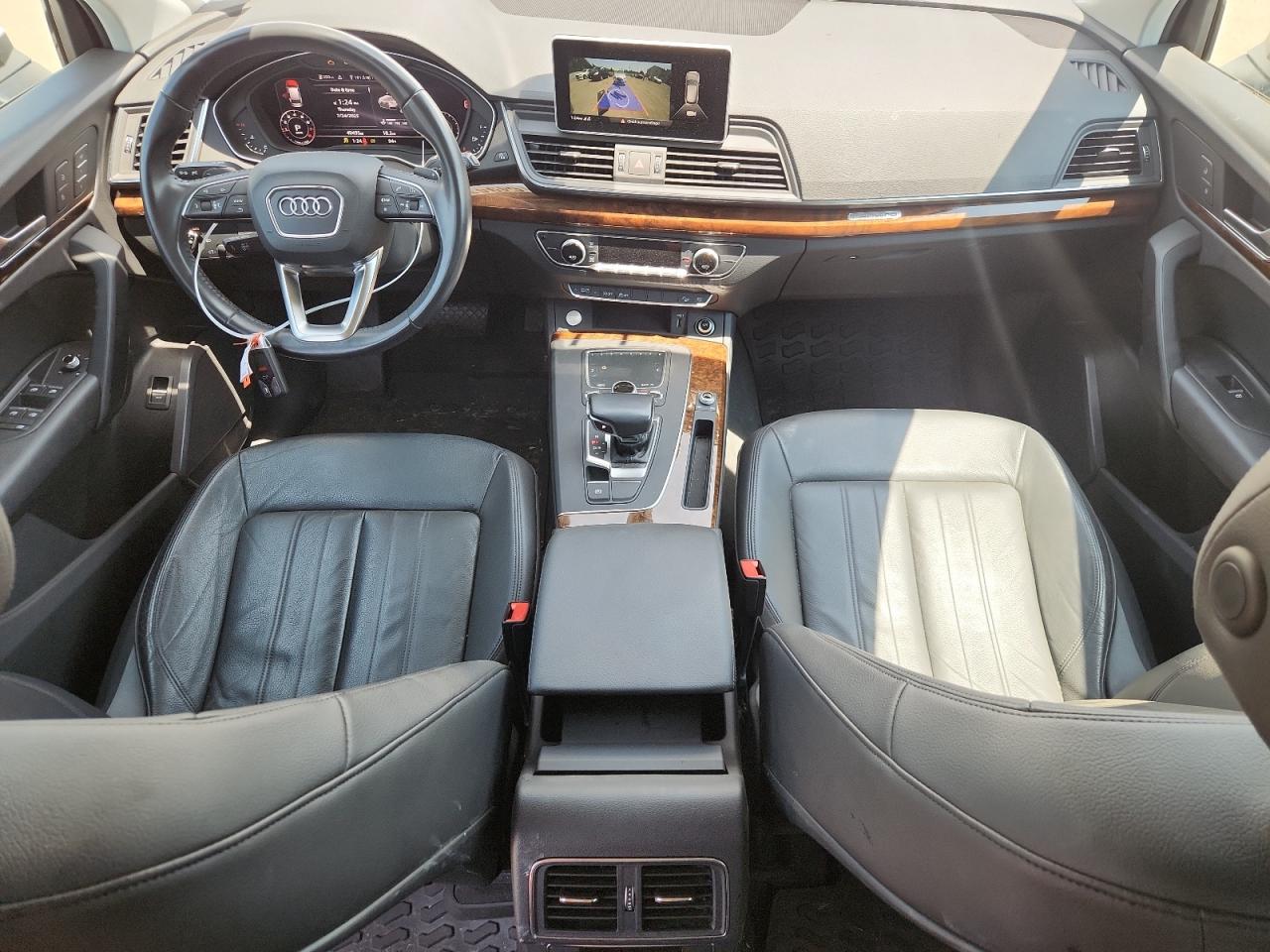 wa1anafy3j2105611 WA1ANAFY3J2105611 2018 Audi Q5 Premium