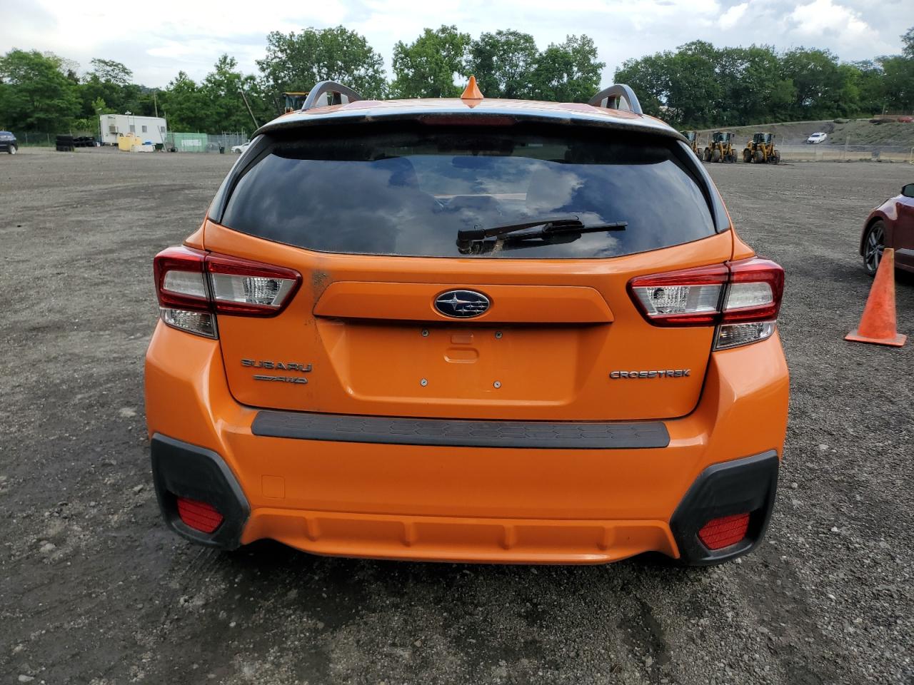 2018 Subaru Crosstrek Premium VIN: JF2GTADC1J8316379 Lot: 63738725