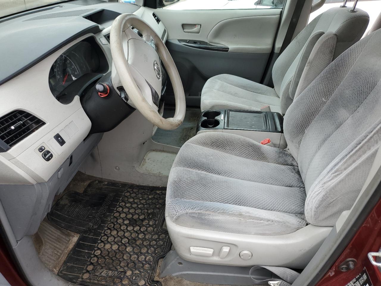 2013 Toyota Sienna Le VIN: 5TDKK3DCXDS339196 Lot: 64405285
