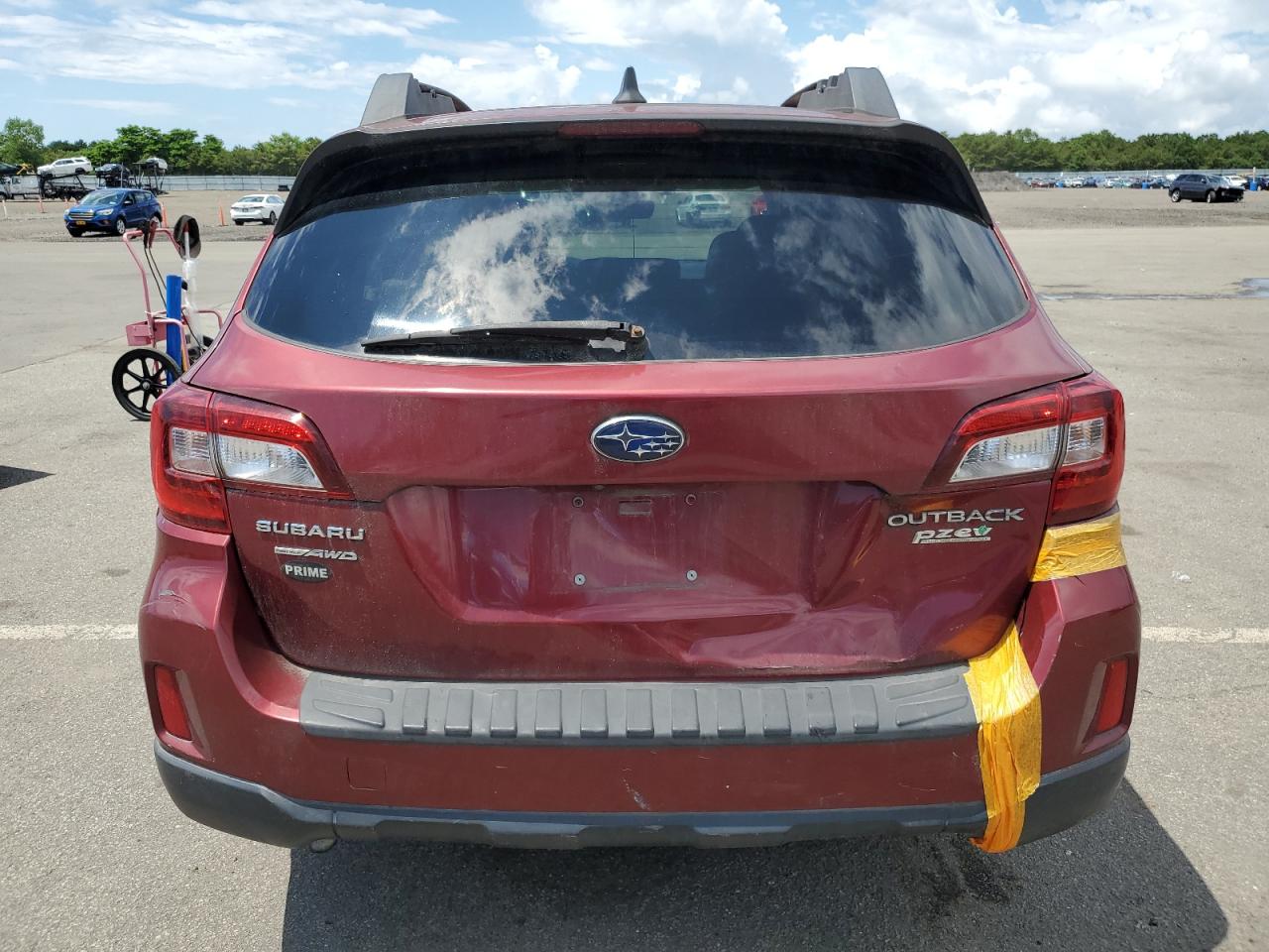2017 Subaru Outback 2.5I Premium VIN: 4S4BSAFC5H3316915 Lot: 62985665